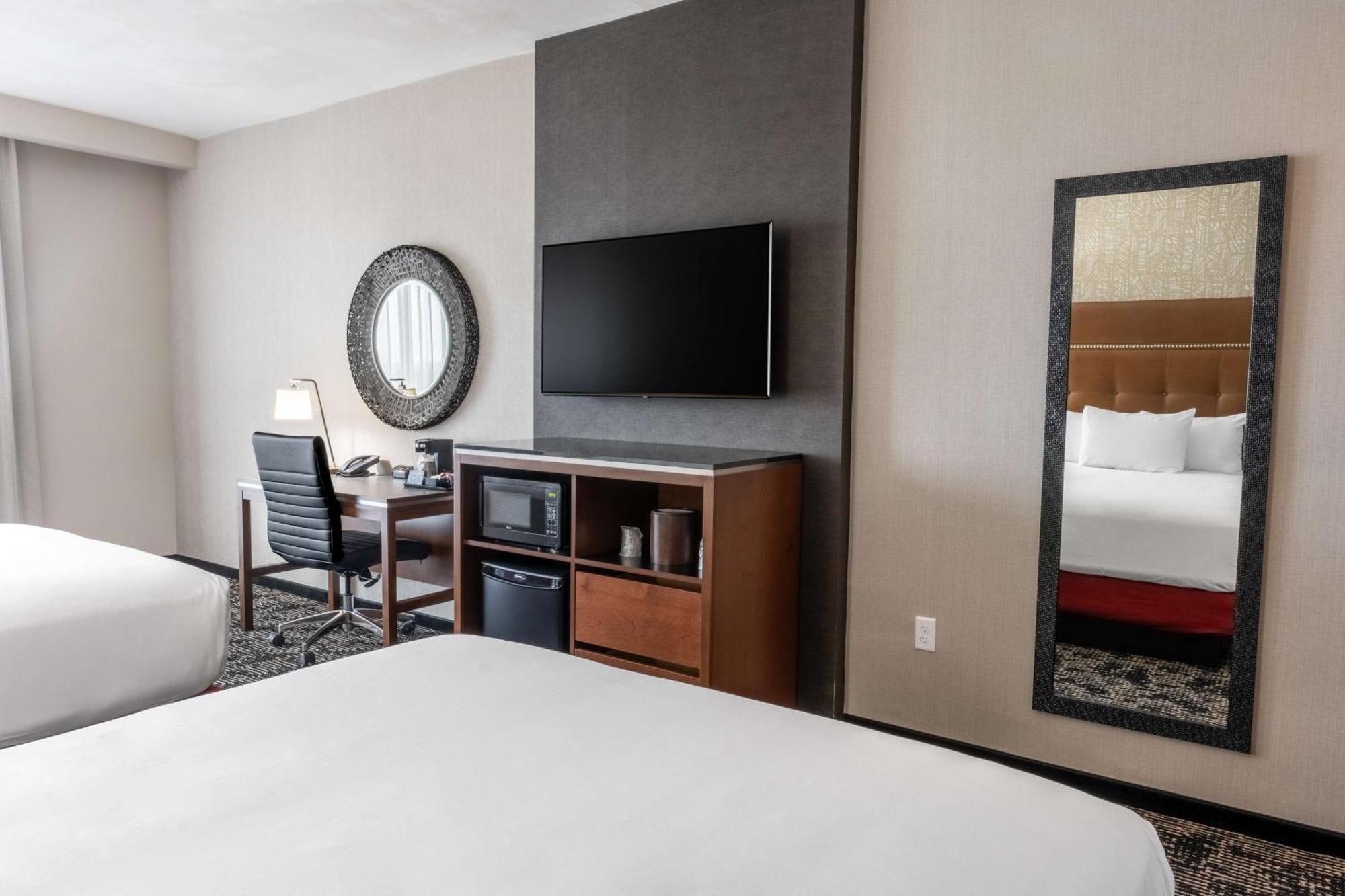Drury Plaza Hotel カレッジ・ステーション エクステリア 写真